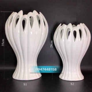 Lọ cắm hoa bàn tay phật