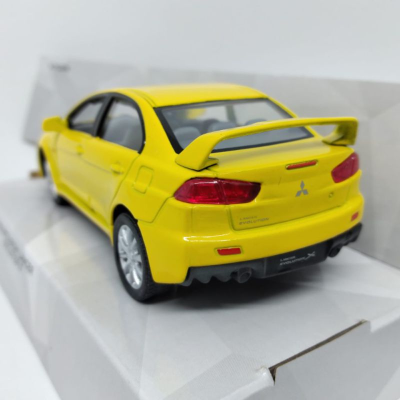 Kinsmart 2008 mitsubishi lancer evolution x