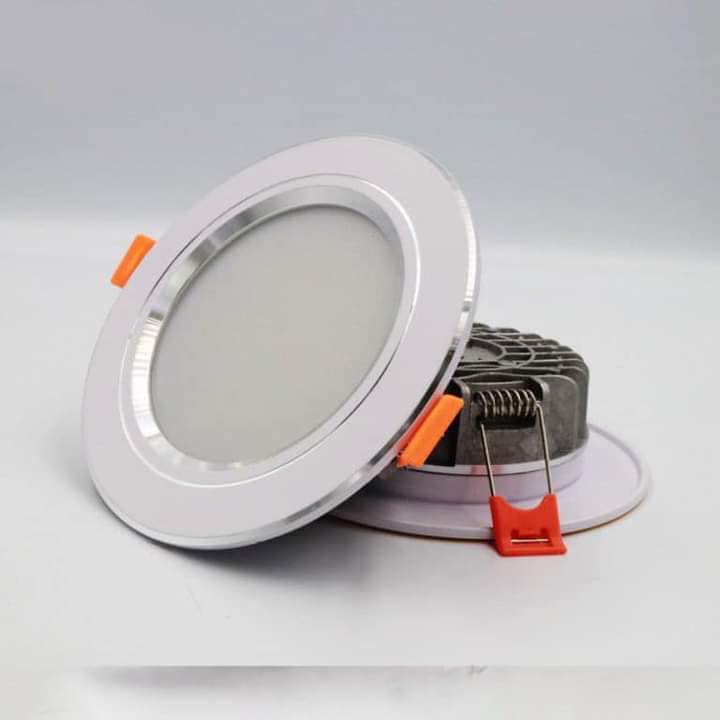 Đèn Âm Trần 7w 9w 3 chế độ viền vàng viền bạc đế đúc âm trần thạch cao