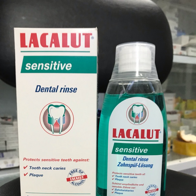 Nước súc miệng Lacalut sensitive