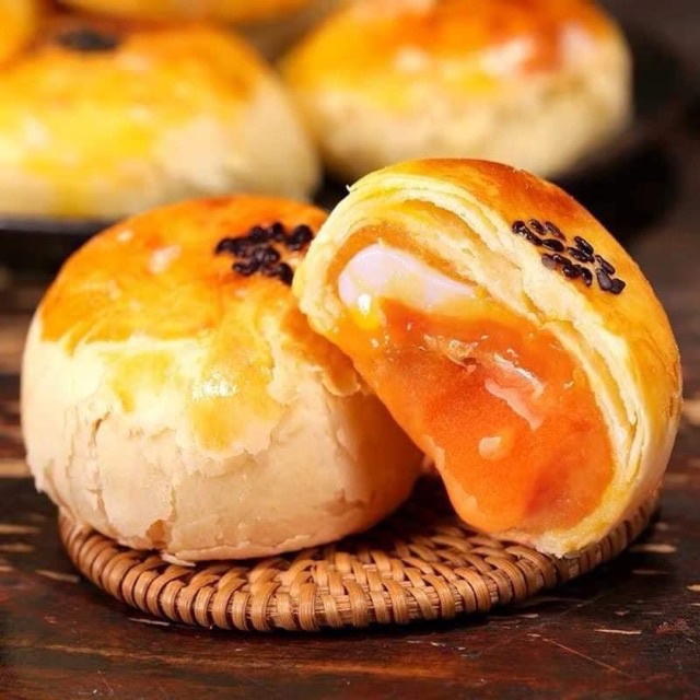 Bánh Ngàn Lớp Nhân Trứng Chảy Quà Tặng Cao Cấp Dịp Trung Thu Lễ Hội -B00m B00m