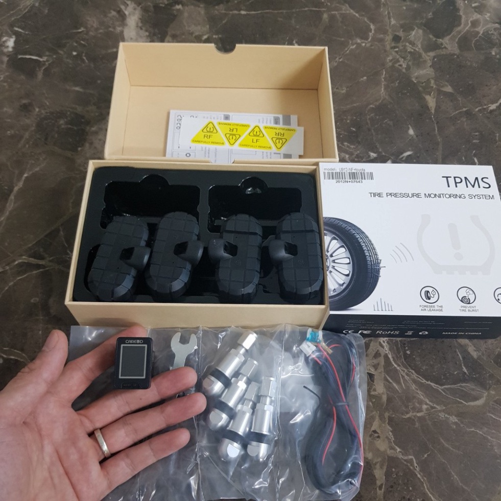 Bộ cảm biến áp suất lốp trong thương hiệu Careud