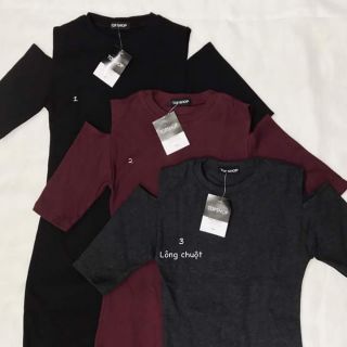 Váy body khoét vai tay lỡ
