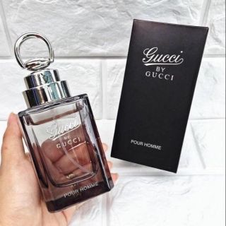 Nước hoa nam có khóa