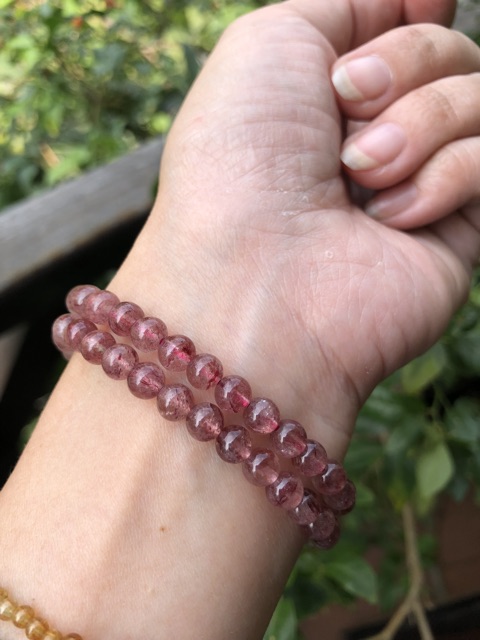 Vòng tay dâu hồng tây 5.4 li, 6li xinh xắn