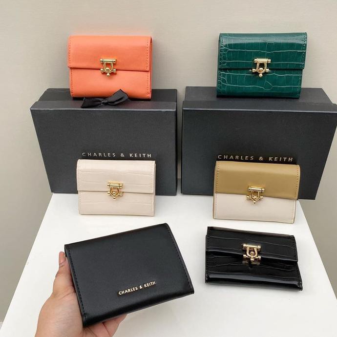 Ví Ngắn Charles And Keith Chính Hãng Thời Trang Dành Cho Nữ