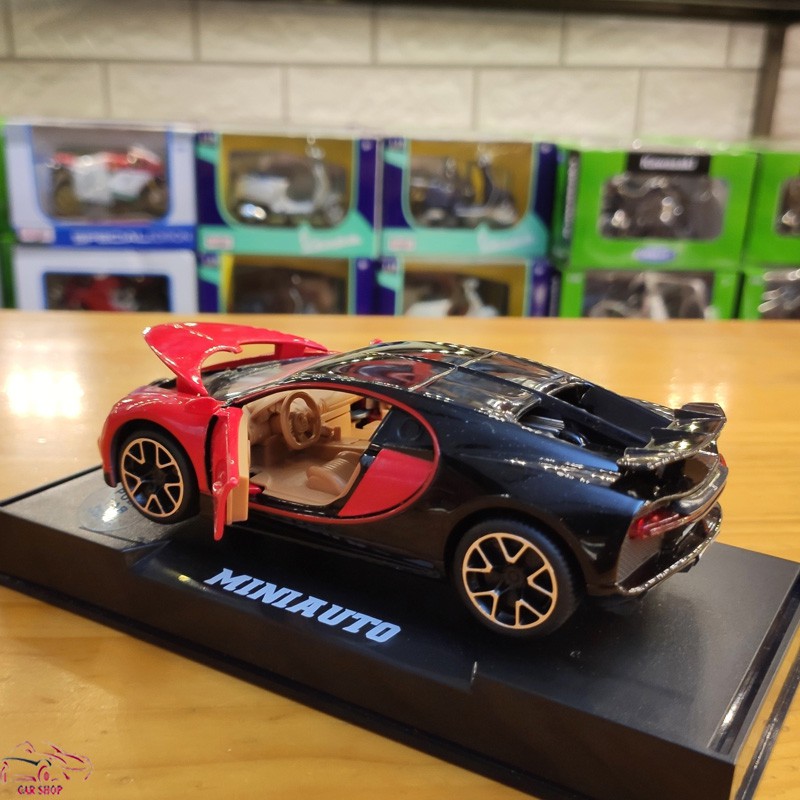 Xe mô hình sắt siêu xe Bugatti Chiron tỉ lệ 1:32 màu đỏ đen