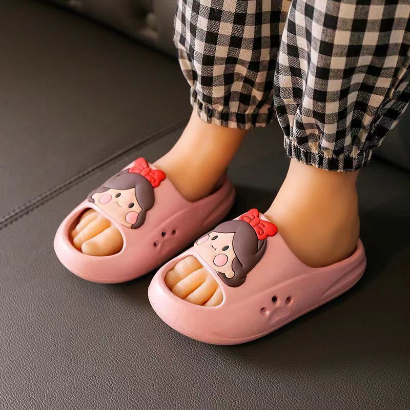 Dép Đi Trong Nhà Đế Mềm Chống Trượt Thiết Kế Dễ Thương Cho Bé