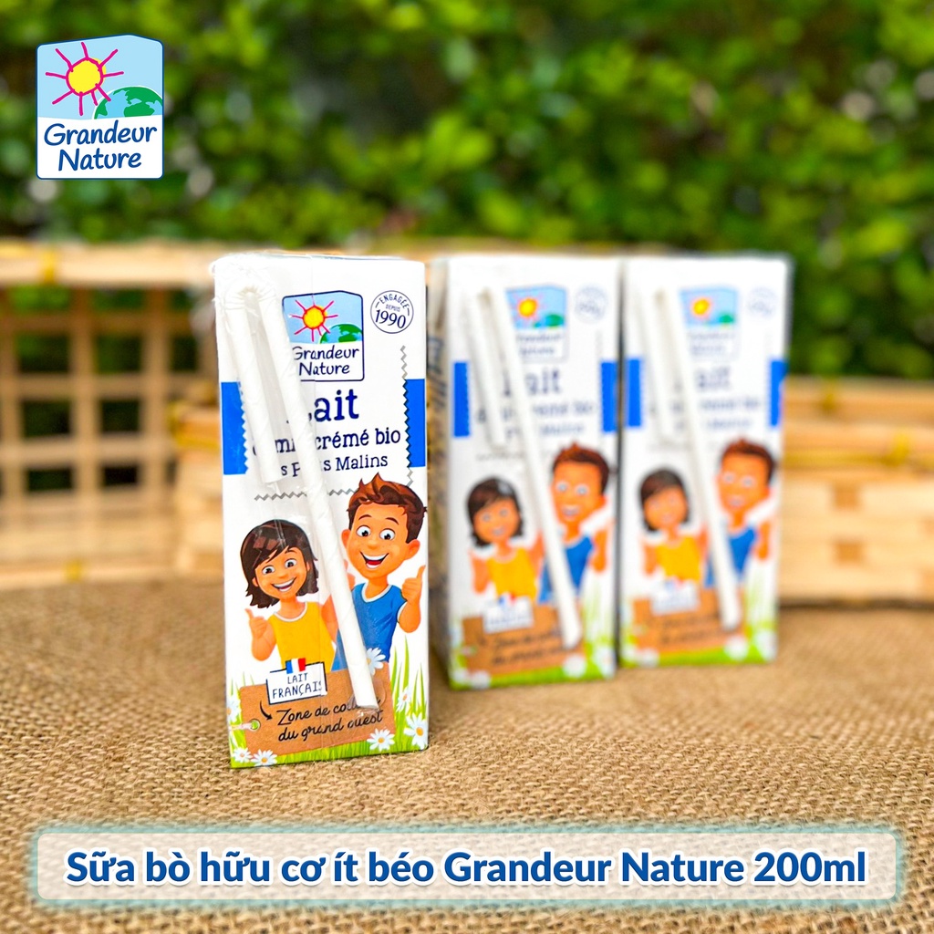 Sữa bò hữu cơ ít béo Grandeur Nature 200ml