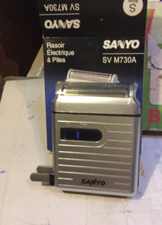 Máy cạo râu Sanyo SV M730A