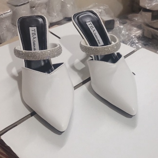 Dép Cao Gót Nữ 7 Phân Quai Đá 2 Màu Đen Trắng Chuẩn Phom Size 35 - 39