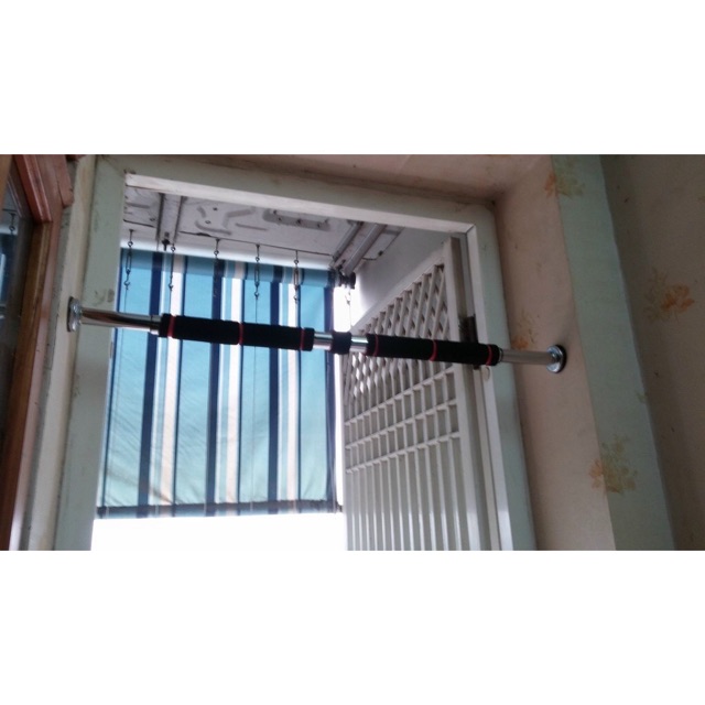 Xà đơn gắn cửa, treo tường (62--&gt;100cm) chịu lực lên tới 150kg