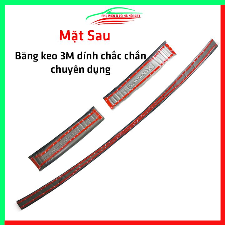 Ốp chống trầy cốp Mitsubishi Xpander vân titan