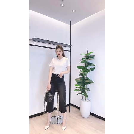 Jeans lửng ống xuông