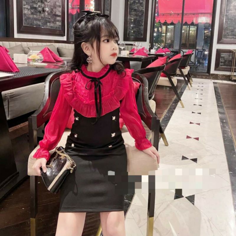 Đầm body bé gái