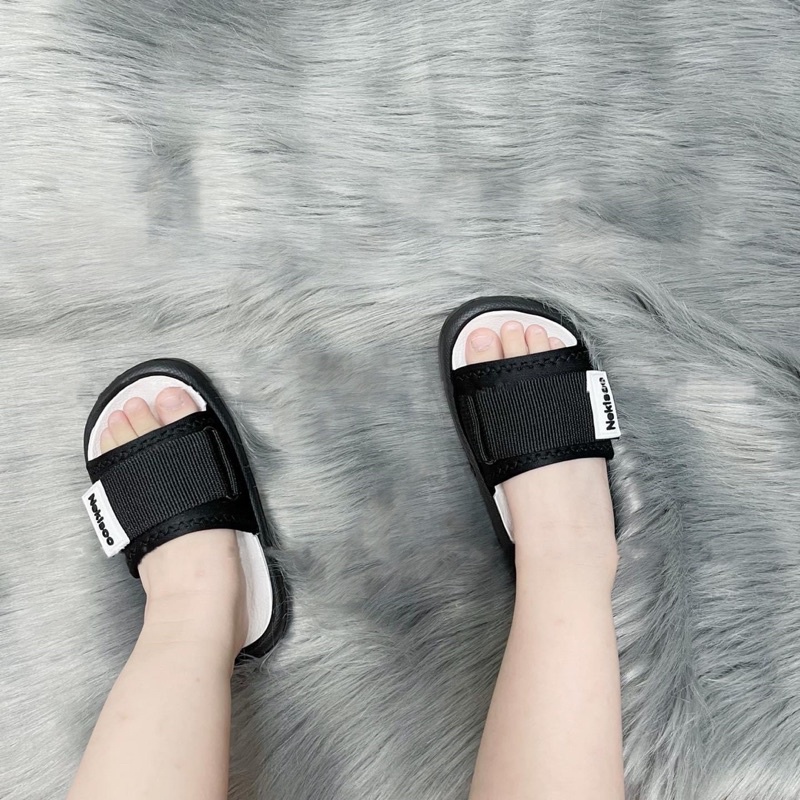 Dép lê Nekisoo ba màu cho bé trai và bé gái