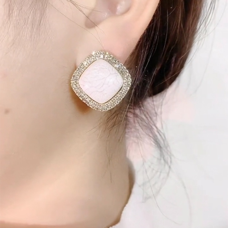 Bông Tai Mạ Bạc 925 Đính Kim Cương Nhân Tạo Màu Be Phong Cách Hàn Quốc