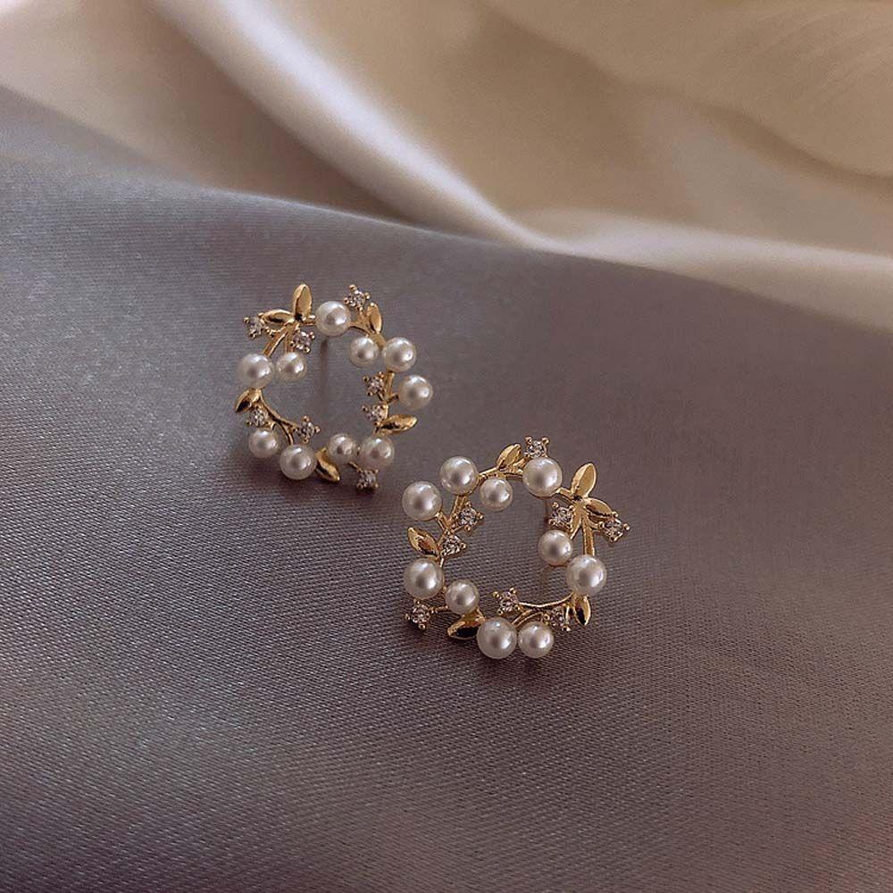 Bông Tai Đinh Tán Thời Trang Đơn GiảnBông Tai Hình Tròn Phong Cách Hàn Quốc