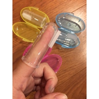 Tưa lưỡi silicon cho bé