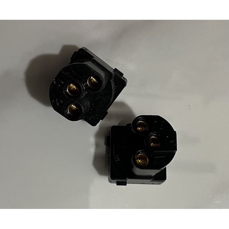 Hạt công tắc cầu thang S18 và S19