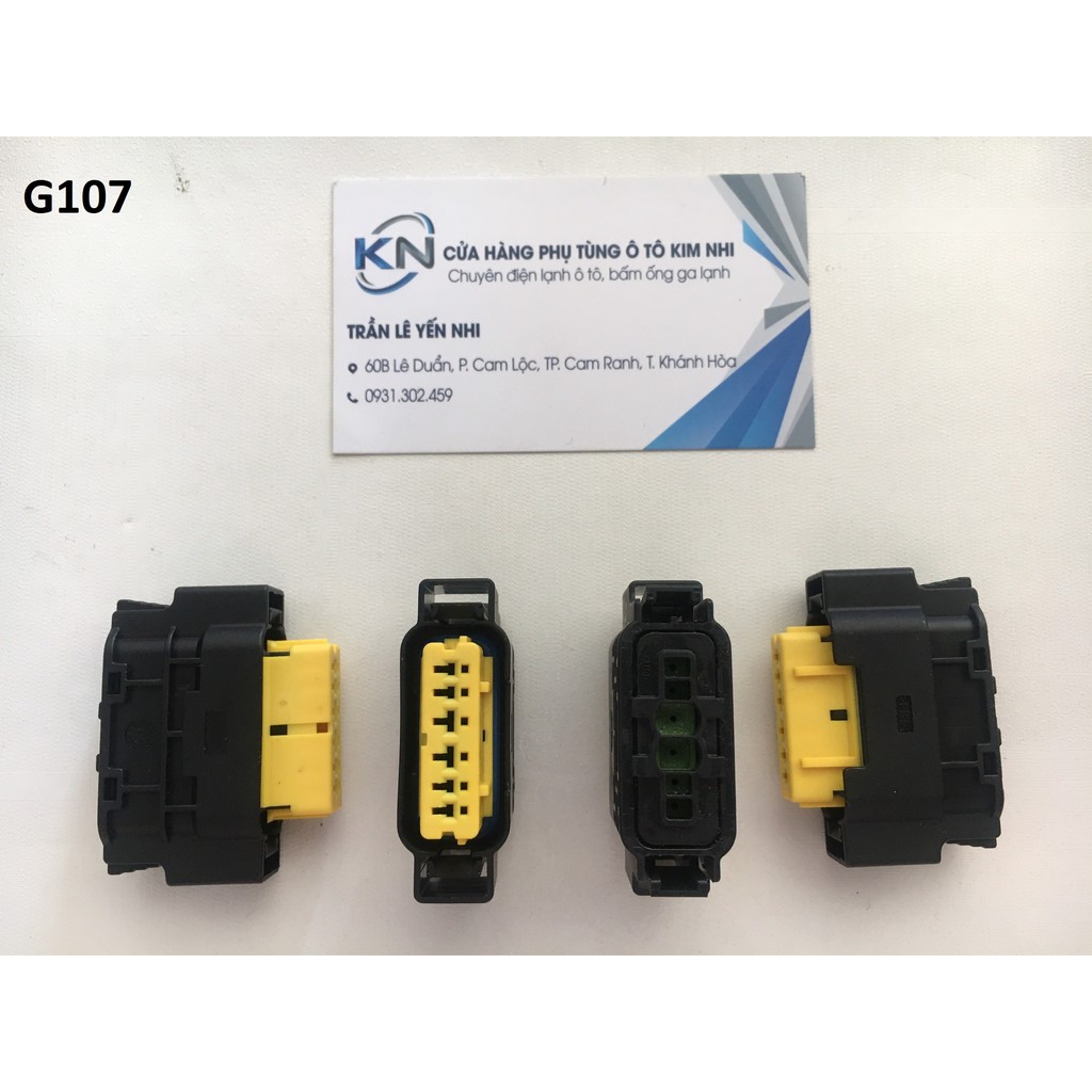 G107-Giắc cắm đèn pha 6 lỗ màu vàng