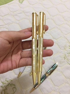 Bút Ngọc Trai