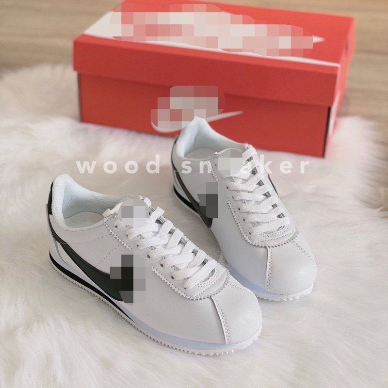 Giày thể thao sneaker trắng phối màu | BigBuy360 - bigbuy360.vn