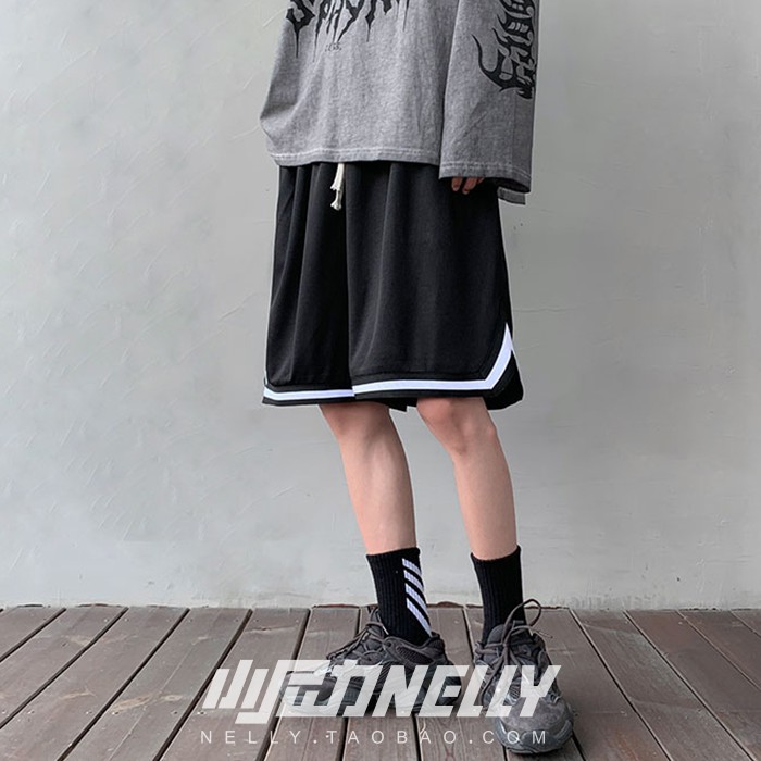 Quần Shorts Unisex Nelly Sporty 5 Màu