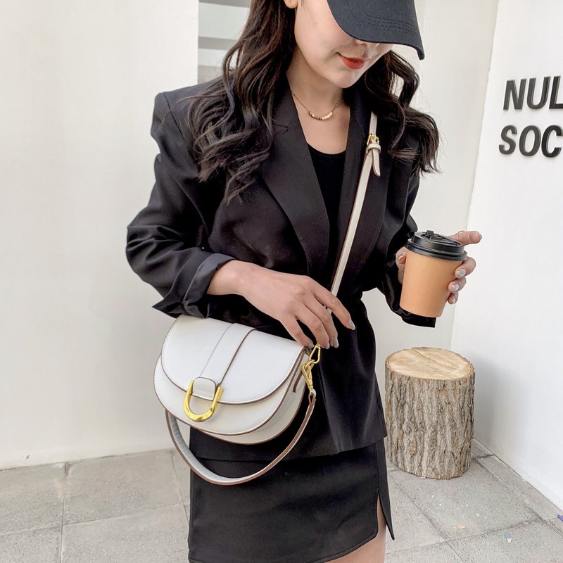 Túi xách nữ đeo chéo đeo vai, Túi xách trăng khuyết hình yên ngựa - JULIE 106