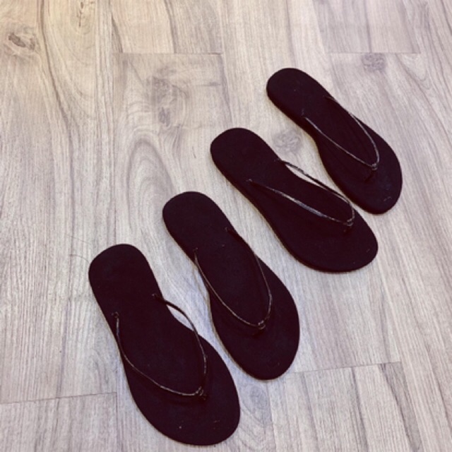 Dép kẹp nỉ dây điện (new) ( còn hình đầu tiên )