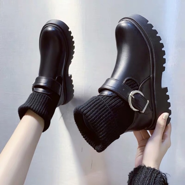 BOOTS DA CỔ CAO 🎀 MIX TẤT PHONG CÁCH VINTAGE HÀN QUỐC | BigBuy360 - bigbuy360.vn