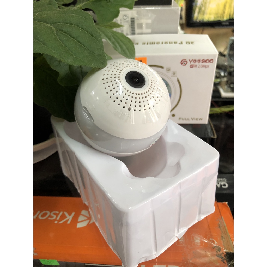Camera IP Wifi Cố định Trong nhà Yoosee LTVR96 2.0Mpx dạng bóng đèn - Hàng Chính Hãng