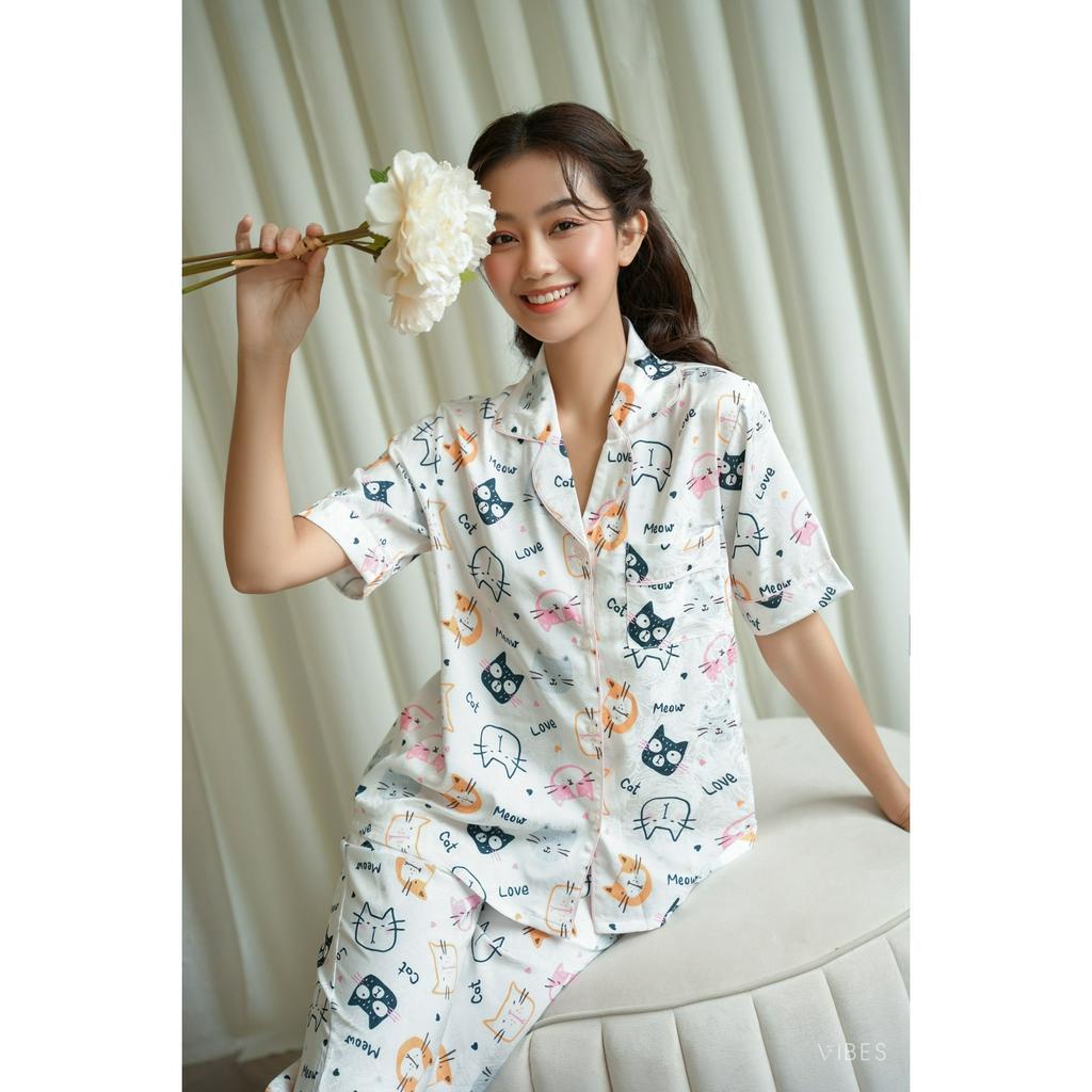 VIBES Pijama lửng lụa gấm Meow Capri Py Set