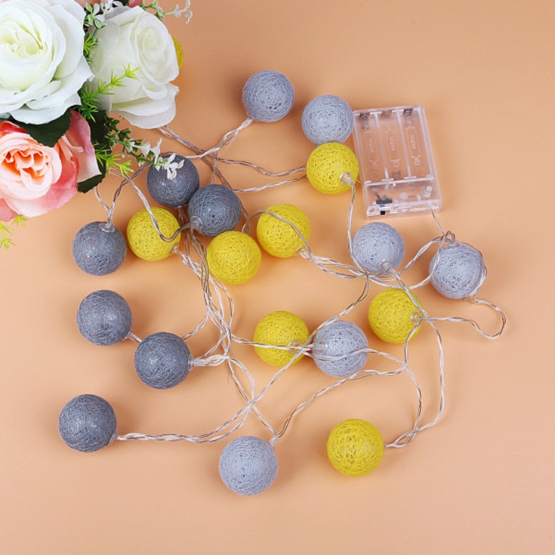 20 LED Cotton Ball Globe String / Fairy Lights Bedroom Wedding Christmas Decoration