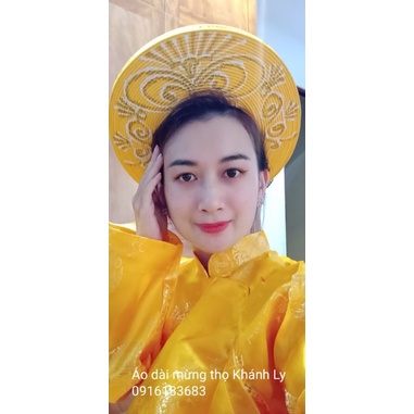 Áo dài mừng thọ màu vàng