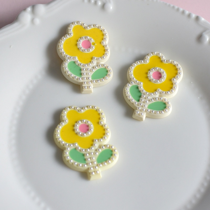 Bộ 5 Kẹp Tóc Hình Hoa Bằng Resin Đính Ngọc Trai Trang Trí Điện Thoại / Bông Tai DIY