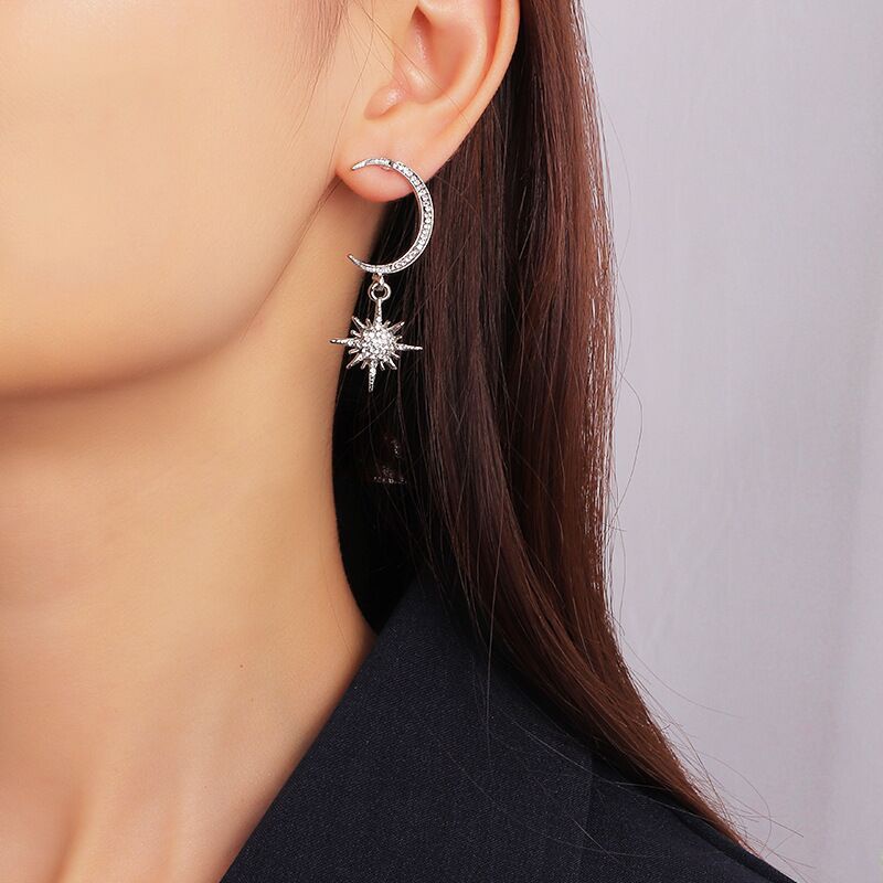 Bông Tai Mạ Bạc 925 Dáng Dài Hình Trăng Sao Đính Đá Thời Trang Hàn Quốc Cho Nữ