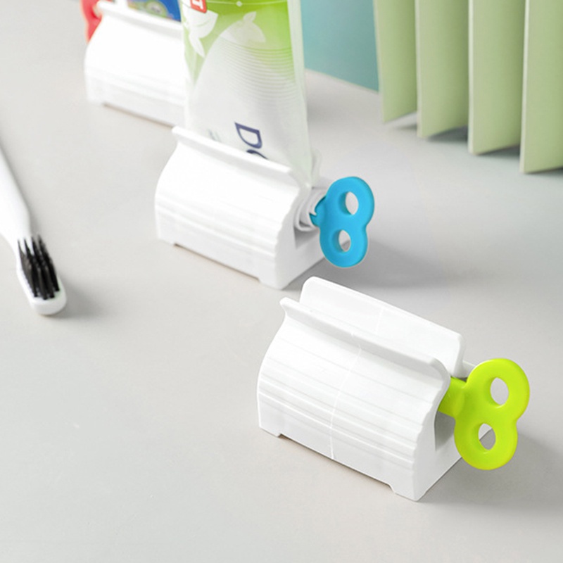 Dụng Cụ Nặn Kem Đánh Răng Bằng Nhựa Dạng Đứng Tiện Dụng Cho Phòng Tắm
