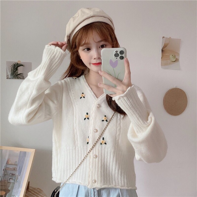 Áo len mịn hoa thêu