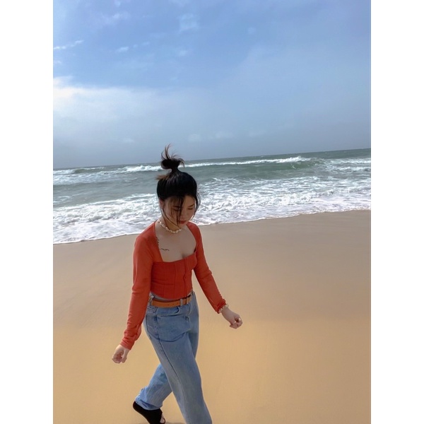 Áo Tay Dài Lưới Form Ôm Ngực