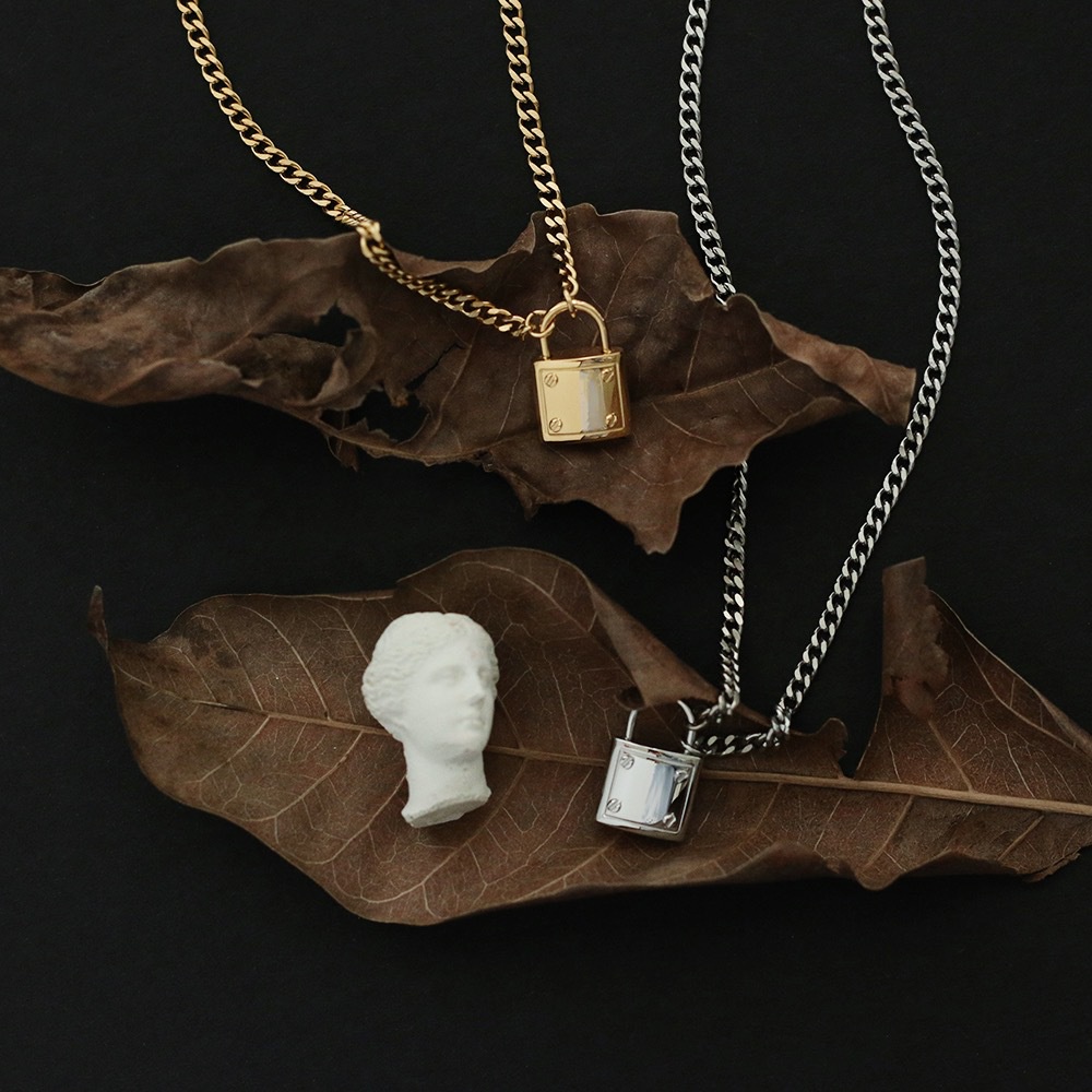 Dây chuyền titan unisex mặt ổ khóa không gỉ WN2207