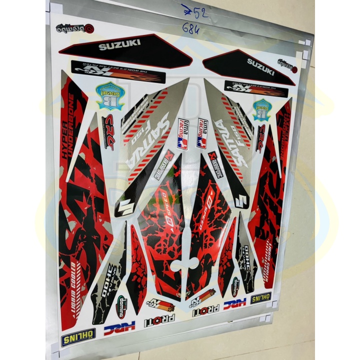 ( Quí khách vui lòng mang ra tiệm cho thợ dán ) Tem Satria fi báo đốm chất liệu candy cao cấp