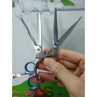 Kéo cắt - kéo tỉa thường dùng cho học viên học cắt tóc, mới bắt đầu làm tóc