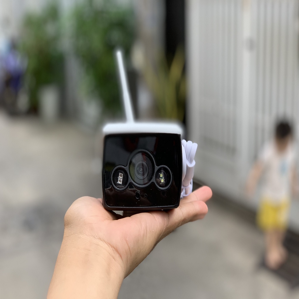 Camera ngoài trời ebitcam EBO2 ( 2MP ) – tích hợp ánh sáng trắng