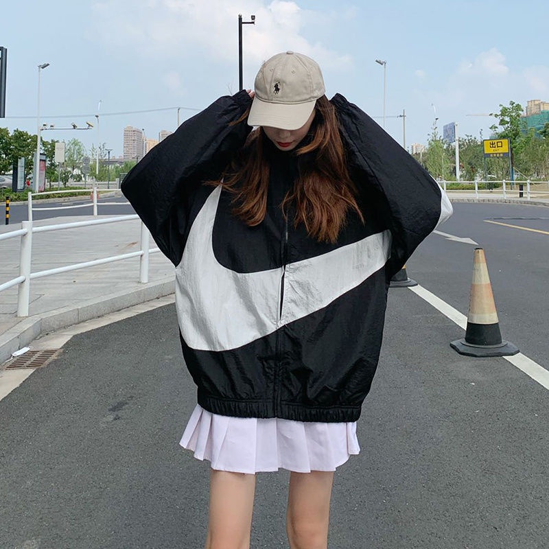 Áo khoác thể thao Nike 100% chính hãng Ar3133
