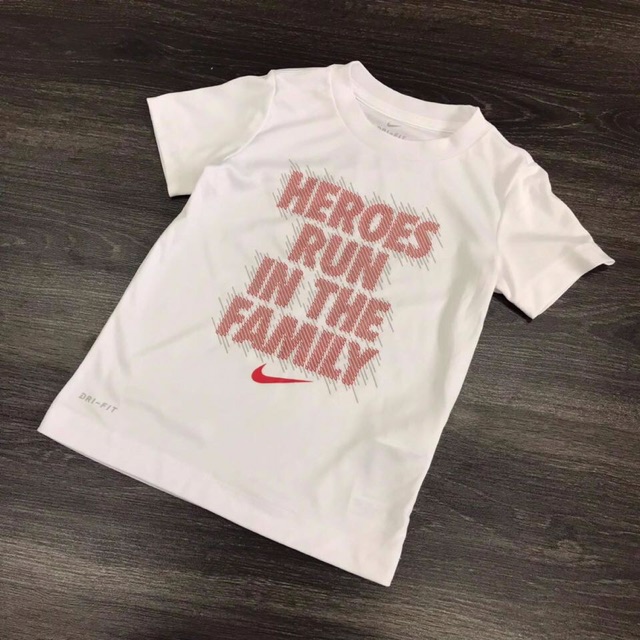 ÁO THUN NIKE BÉ TRAI DƯ XỊN