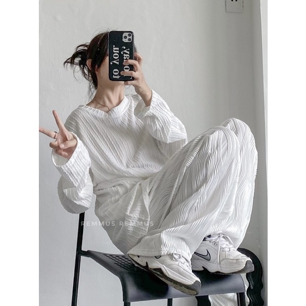 Da Eun Sweatshirt - Áo thun tay dài vải gân - Remmus.vn