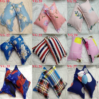 Gối kê cổ chấm bi