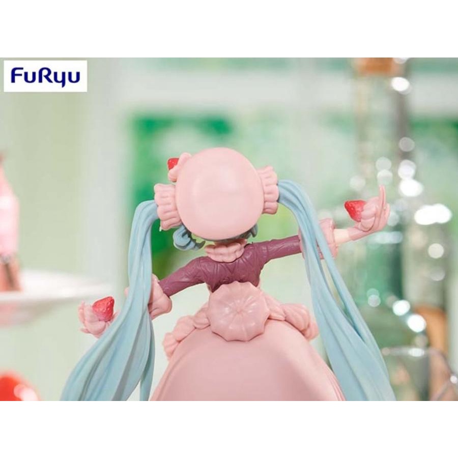Mô hình Hatsune Miku Sweet Sweets Series Figure - Strawberry Chocolate Shortcake