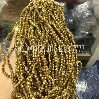 Hạt pha lê cườm kết áo